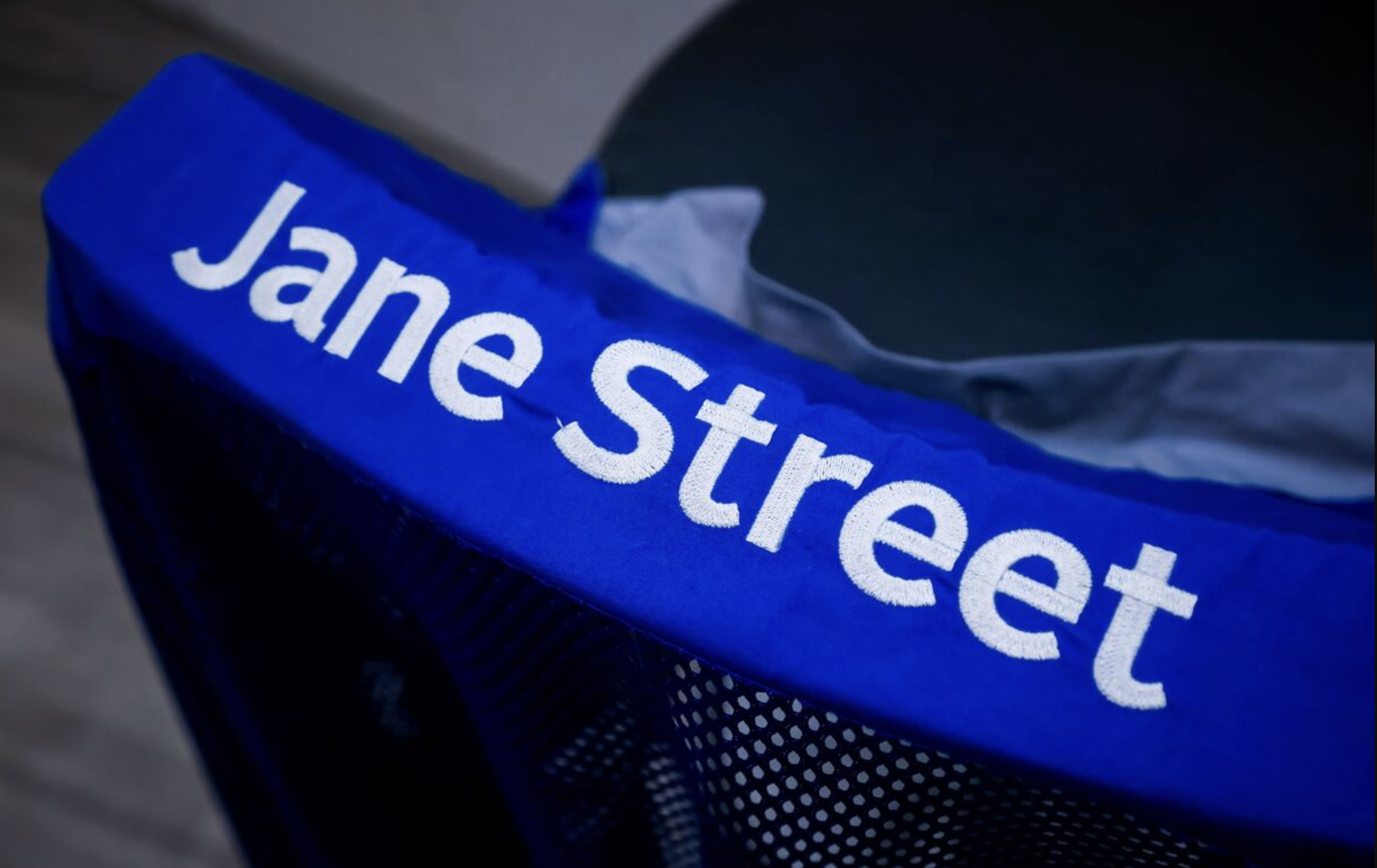 LUNA崩盘真相？有人提前10分钟，预知了400亿美元的蒸发