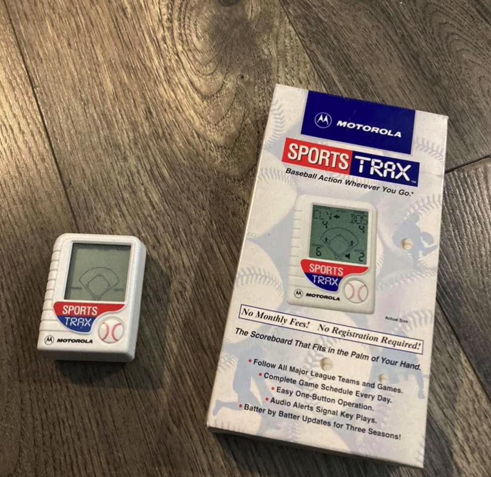 摩托羅拉推出的SportsTrax（圖源：Reddit）
